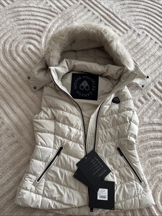 Moose Knuckles Jackets & Blazers - Moose Knuckles Women's Light Cream Quilted Puffer Vest with Faux Fur Hood